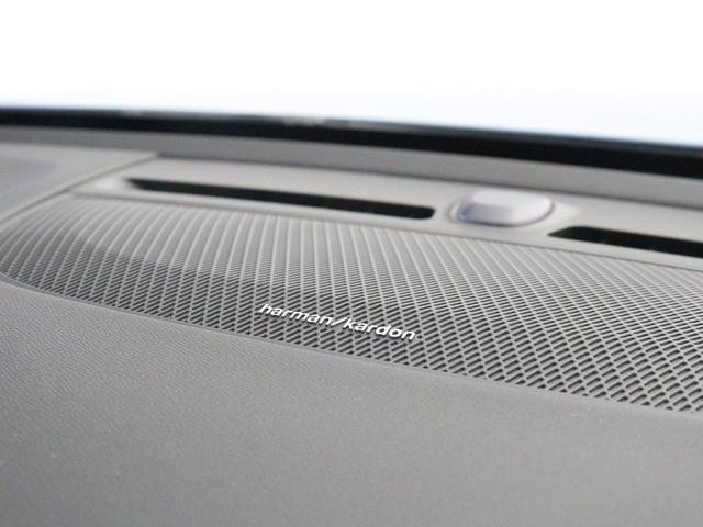 Ｃ４０リチャージ リチャージ　ツイン　電気自動車　パノラマルーフ　ピクセルＬＥＤヘッドライト　ドラレコ　ｈａｒｍａｎ／ｋａｒｄｏｎ　前後シートヒーター　ステアリングホイールヒーター　ワイヤレススマホチャージ　パワーテールゲート　２０ＡＷ（19枚目）