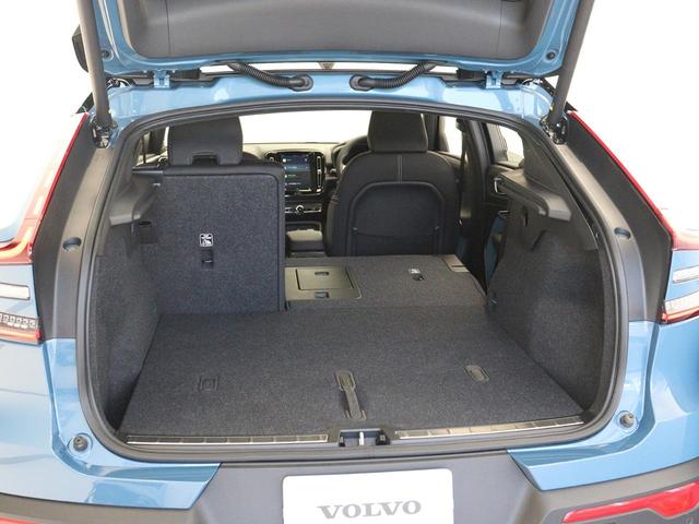 Ｃ４０リチャージ リチャージ　ツイン　電気自動車　パノラマルーフ　ピクセルＬＥＤヘッドライト　ドラレコ　ｈａｒｍａｎ／ｋａｒｄｏｎ　前後シートヒーター　ステアリングホイールヒーター　ワイヤレススマホチャージ　パワーテールゲート　２０ＡＷ（36枚目）