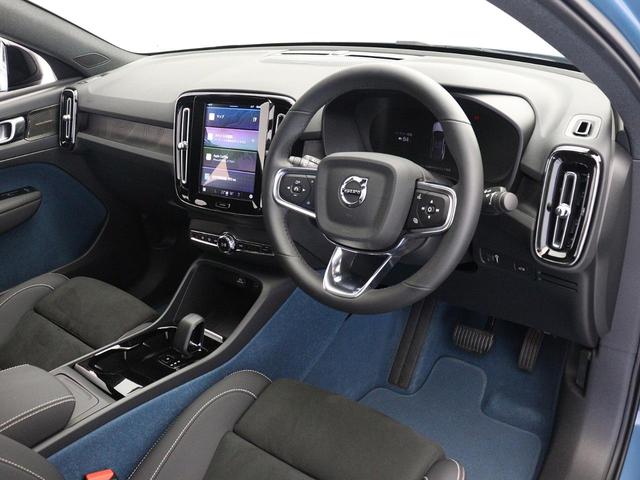Ｃ４０リチャージ リチャージ　ツイン　電気自動車　パノラマルーフ　ピクセルＬＥＤヘッドライト　ドラレコ　ｈａｒｍａｎ／ｋａｒｄｏｎ　前後シートヒーター　ステアリングホイールヒーター　ワイヤレススマホチャージ　パワーテールゲート　２０ＡＷ（43枚目）