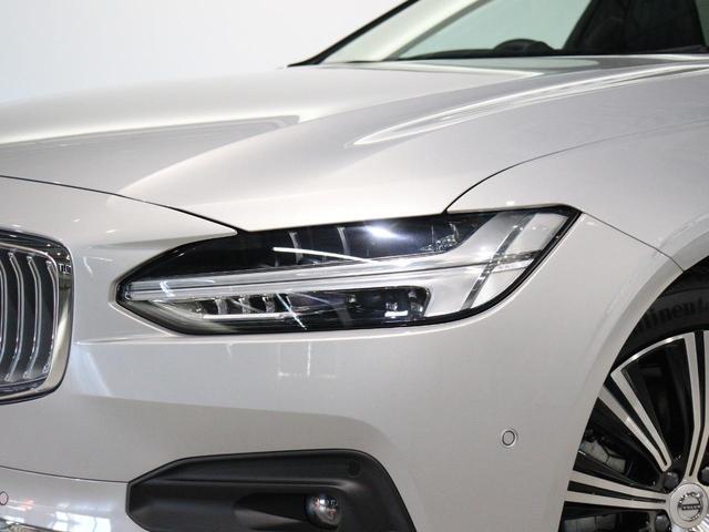 Ｖ９０ アルティメット　Ｂ５　電動パノラマサンルーフ　Ｂ＆Ｗサウンド　エアサス　登録済未使用　Ｇｏｏｇｌｅ　純正３６０°ドラレコ　４８Ｖ　シルバードーンメタリック　１９インチＡＷ　前後シートヒーター　ステアリングホイールヒーター（25枚目）