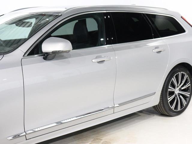 Ｖ９０ アルティメット　Ｂ５　電動パノラマサンルーフ　Ｂ＆Ｗサウンド　エアサス　登録済未使用　Ｇｏｏｇｌｅ　純正３６０°ドラレコ　４８Ｖ　シルバードーンメタリック　１９インチＡＷ　前後シートヒーター　ステアリングホイールヒーター（28枚目）