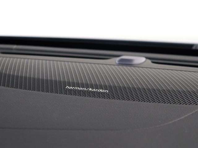 Ｓ６０ リチャジアルティメットＴ６ＡＷＤプラグインハイブリド　ＰＨＥＶ　パノラマサンルーフ　Ｇｏｏｇｌｅ　ドラレコ　ｈａｒｍａｎ／ｋａｒｄｏｎ　デニムブルーメタリック　１９ＡＷ　前後シートヒーター　ステアリングヒーター　クリスタルシフトノブ　ドリフトウッドパネル（15枚目）