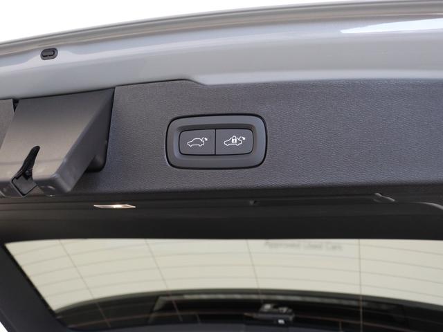 Ｖ６０ クロスカントリー　プラス　Ｂ５　ＡＷＤ　Ｇｏｏｇｌｅ搭載　前後純正ドラレコ　４８Ｖ　ヴェイパーグレーメタリック　ダークティンテッドガラス　前後シートヒーター　ステアリングヒーター　１８インチダイヤモンドカットＡＷ　ワイヤレススマホチャージ（33枚目）