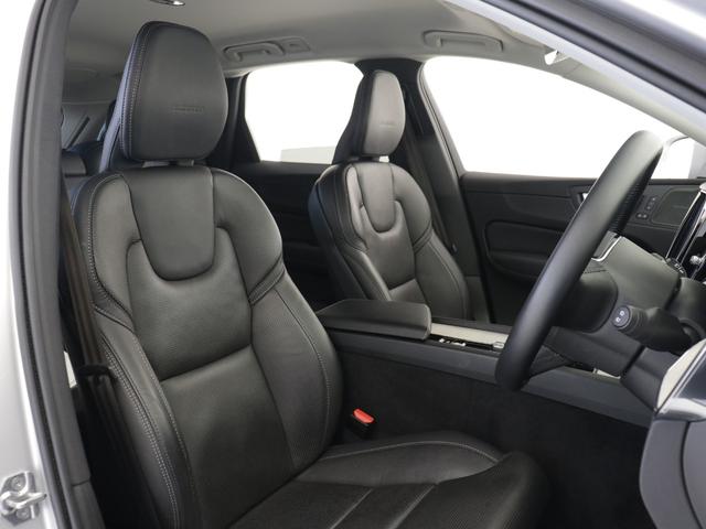 ＸＣ６０ Ｂ５　ＡＷＤ　インスクリプション　前後純正ドラレコ　４８Ｖ　ｈａｒｍａｎ／ｋａｒｄｏｎ　１９インチＡＷ　前後シートヒーター　ステアリングホイールヒーター　クリスタルシフトノブ　パワーテールゲート　３６０°カメラ　ドリフトウッドパネル（33枚目）