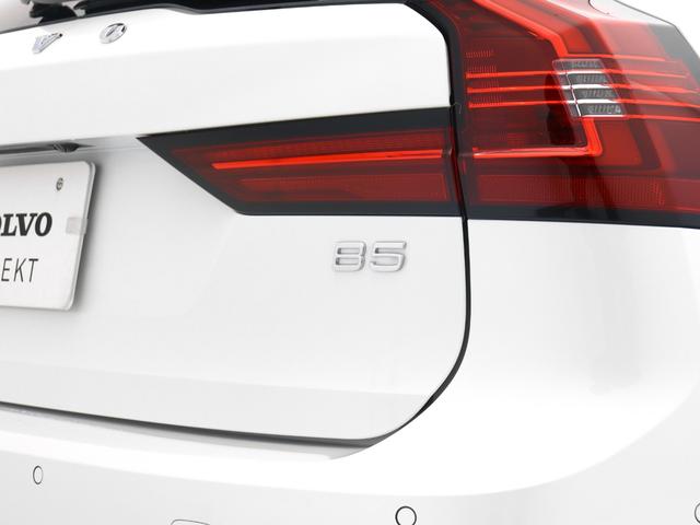 Ｖ９０ アルティメット　Ｂ５　電動パノラマサンルーフ　エアサス　社内使用　前後純正ドラレコ　Ｇｏｏｇｌｅ搭載　４８Ｖ　１９インチダイヤモンドカットＡＷ　白革　ｈａｒｍａｎ／ｋａｒｄｏｎサウンド　前後シートヒーター　シートエアコン（31枚目）