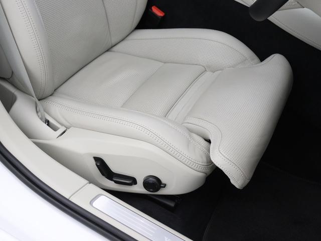Ｖ９０ アルティメット　Ｂ５　電動パノラマサンルーフ　エアサス　社内使用　前後純正ドラレコ　Ｇｏｏｇｌｅ搭載　４８Ｖ　１９インチダイヤモンドカットＡＷ　白革　ｈａｒｍａｎ／ｋａｒｄｏｎサウンド　前後シートヒーター　シートエアコン（37枚目）