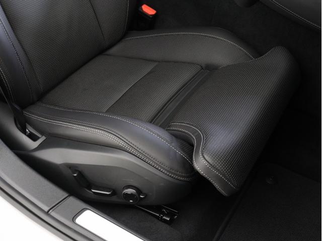 Ｓ６０ リチャジアルティメットＴ６ＡＷＤプラグインハイブリド　ＰＨＥＶ　サンルーフ　Ｂ＆Ｗ　社内使用車　Ｇｏｏｇｌｅ搭載　１９インチダイヤモンドカットＡＷ　シルバードーンメタリック　茶革　前後シートヒーター　ステアリングホイールヒーター　リラクゼーション機能（35枚目）
