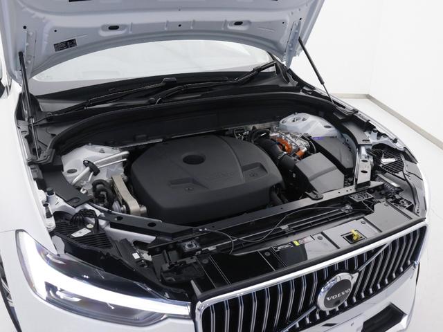 ＸＣ６０ リチャージ　ＰＨＶ　Ｔ６　ＡＷＤ　インスクリプション　ＰＨＥＶ　電動パノラマサンルーフ　エアサス　Ｇｏｏｇｌｅ搭載　前後純正ドラレコ　ｈａｒｍａｎ／ｋａｒｄｏｎ　２０インチＡＷ　白革　クリスタルシフトノブ　前後シートヒーター　ステアリングホイールヒーター（24枚目）