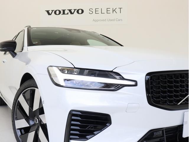 Ｖ６０ ウルトラ　Ｔ６　ＡＷＤ　プラグインハイブリッド　ＰＨＥＶ　電動パノラマサンルーフ　２０２５年モデル　Ｇｏｏｇｌｅ　ドラレコ　茶革　クリスタルシフトノブ　リニアライムウッドパネル　ベンチレーション機能　前後シートヒーター　ｈａｒｍａｎ／ｋａｒｄｏｎ（25枚目）