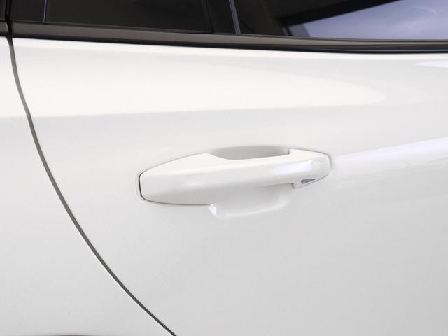 Ｖ６０ クロスカントリー　アルティメット　Ｂ５　ＡＷＤ　電動パノラマサンルーフ　Ｂ＆Ｗプレミアムサウンド　Ｇｏｏｇｌｅ搭載　前後純正ドラレコ　４８Ｖ　前後シートヒーター　ステアリングヒーター　クリスタルシフトノブ　１９インチＡＷ　リラクゼーション機能（27枚目）