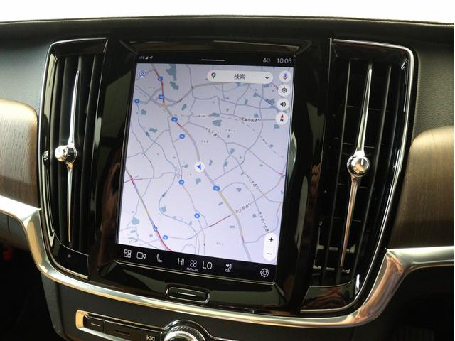 Ｖ９０ アルティメット　Ｂ５　電動パノラマサンルーフ　Ｇｏｏｇｌｅ搭載　ドラレコ　４８Ｖ　茶革　１９インチＡＷ　クリスタルシフトノブ　ピッチドオークウッドパネル　ベンチレーション機能　前後シートヒーター　ｈａｒｍａｎ／ｋａｒｄｏｎ（17枚目）