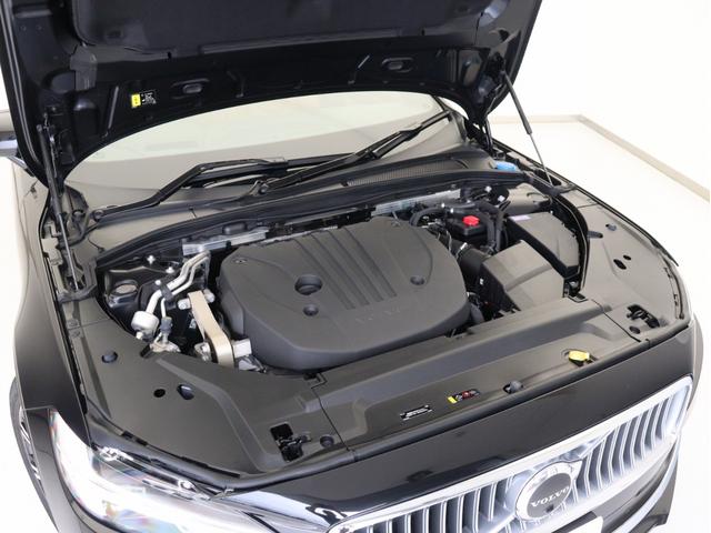 Ｖ９０ アルティメット　Ｂ５　電動パノラマサンルーフ　Ｇｏｏｇｌｅ搭載　ドラレコ　４８Ｖ　茶革　１９インチＡＷ　クリスタルシフトノブ　ピッチドオークウッドパネル　ベンチレーション機能　前後シートヒーター　ｈａｒｍａｎ／ｋａｒｄｏｎ（22枚目）