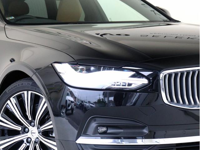 Ｖ９０ アルティメット　Ｂ５　電動パノラマサンルーフ　Ｇｏｏｇｌｅ搭載　ドラレコ　４８Ｖ　茶革　１９インチＡＷ　クリスタルシフトノブ　ピッチドオークウッドパネル　ベンチレーション機能　前後シートヒーター　ｈａｒｍａｎ／ｋａｒｄｏｎ（24枚目）