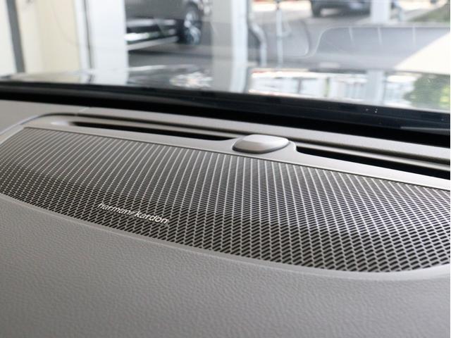 Ｖ９０ アルティメット　Ｂ５　電動パノラマサンルーフ　Ｇｏｏｇｌｅ搭載　ドラレコ　４８Ｖ　茶革　１９インチＡＷ　クリスタルシフトノブ　ピッチドオークウッドパネル　ベンチレーション機能　前後シートヒーター　ｈａｒｍａｎ／ｋａｒｄｏｎ（36枚目）