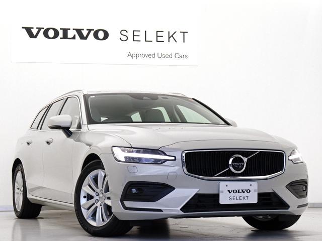 Ｖ６０ Ｂ４　モメンタム　クライメート＆パワーシートＰＫＧ　前後純正ドラレコ　４８Ｖ　白革　フロントパワーシート　前後シートヒーター　ステアリングヒーター　パワーテールゲート　３６０°カメラ　ワイヤレススマホチャージ　１７ＡＷ（27枚目）