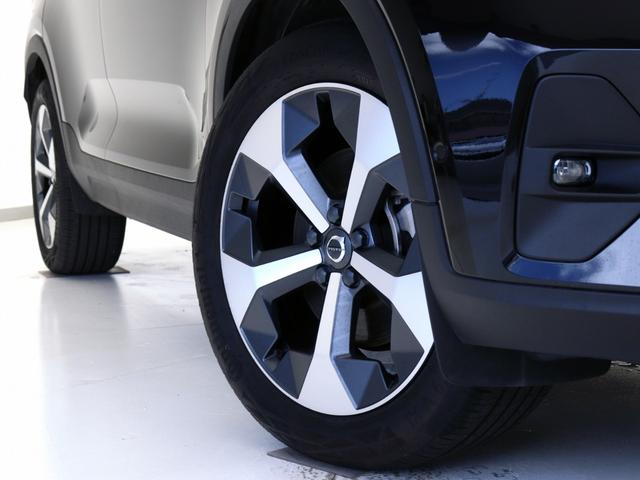 ＸＣ４０ アルティメット　Ｂ４　ＡＷＤ　ピクセルＬＥＤヘッドライト　２０２３年モデル　Ｇｏｏｇｌｅ搭載　前後ドラレコ　４８Ｖ　ｈａｒｍａｎ／ｋａｒｄｏｎ　クリスタルシフトノブ　ドリフトウッドパネル　１９インチＡＷ　前後シートヒーター（7枚目）