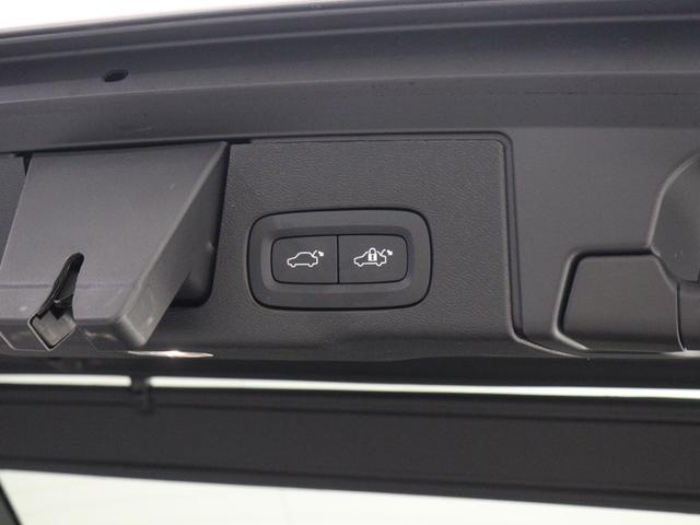 XC60 アルティメット B5 AWD サンルーフ Google搭載 ドラレコ 48V ランニングボード クリスタルシフトノブ リニアライムウッドパネル ベンチレーション機能 リラクゼーション機能 前後シートヒーター ステアリングヒーター(34枚目)