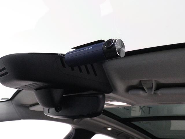 XC60 アルティメット B5 AWD サンルーフ Google搭載 ドラレコ 48V ランニングボード クリスタルシフトノブ リニアライムウッドパネル ベンチレーション機能 リラクゼーション機能 前後シートヒーター ステアリングヒーター(35枚目)