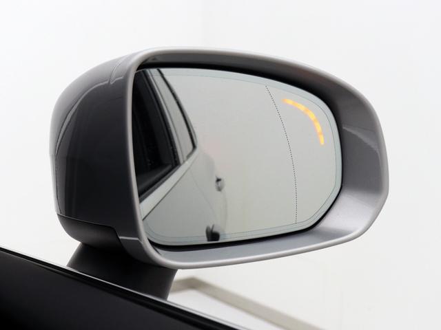 XC60 アルティメット B5 AWD サンルーフ Google搭載 ドラレコ 48V ランニングボード クリスタルシフトノブ リニアライムウッドパネル ベンチレーション機能 リラクゼーション機能 前後シートヒーター ステアリングヒーター(53枚目)