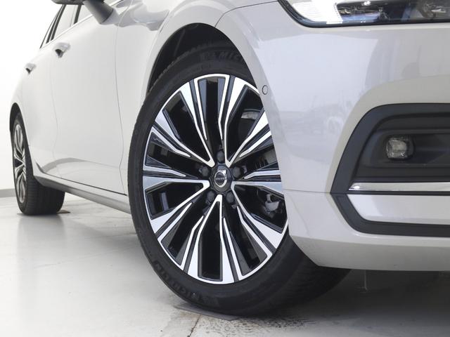 V60 アルティメット B4 Google搭載 ドラレコ 48V harman/kardon シルバードーンメタリック 前後シートヒーター ステアリングヒーター クリスタルシフトノブ ドリフトウッドパネル ワイヤレススマホチャージ(7枚目)