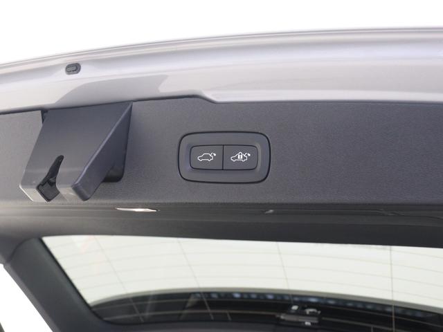 V60 アルティメット B4 Google搭載 ドラレコ 48V harman/kardon シルバードーンメタリック 前後シートヒーター ステアリングヒーター クリスタルシフトノブ ドリフトウッドパネル ワイヤレススマホチャージ(33枚目)