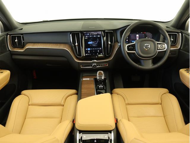 ＸＣ６０ アルティメット　Ｂ５　ＡＷＤ　サンルーフ　Ｇｏｏｇｌｅ搭載　ドラレコ　４８Ｖ　茶革　ｈａｒｍａｎ／ｋａｒｄｏｎ　リニアライムウッドパネル　クリスタルシフトノブ　前後シートヒーター　ステアリングホイールヒーター　リラクゼーション機能（4枚目）