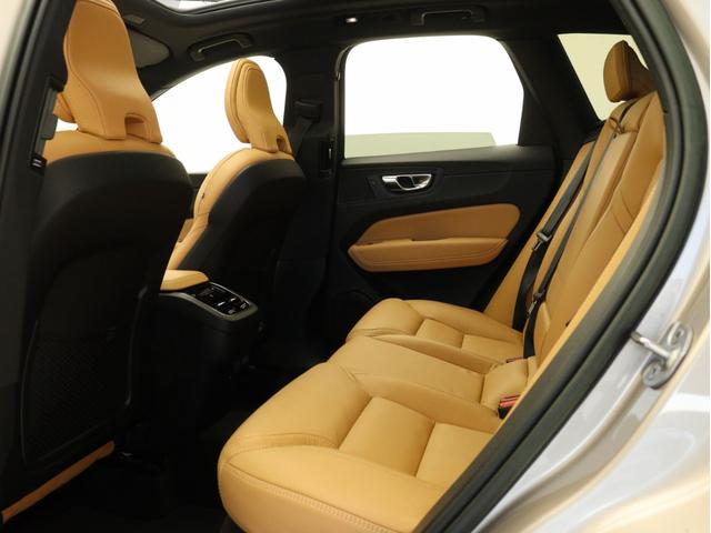 ＸＣ６０ アルティメット　Ｂ５　ＡＷＤ　サンルーフ　Ｇｏｏｇｌｅ搭載　ドラレコ　４８Ｖ　茶革　ｈａｒｍａｎ／ｋａｒｄｏｎ　リニアライムウッドパネル　クリスタルシフトノブ　前後シートヒーター　ステアリングホイールヒーター　リラクゼーション機能（13枚目）