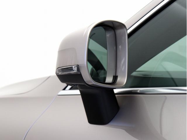 ＸＣ６０ アルティメット　Ｂ５　ＡＷＤ　サンルーフ　Ｇｏｏｇｌｅ搭載　ドラレコ　４８Ｖ　茶革　ｈａｒｍａｎ／ｋａｒｄｏｎ　リニアライムウッドパネル　クリスタルシフトノブ　前後シートヒーター　ステアリングホイールヒーター　リラクゼーション機能（26枚目）