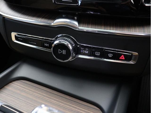 ＸＣ６０ アルティメット　Ｂ５　ＡＷＤ　サンルーフ　Ｇｏｏｇｌｅ搭載　ドラレコ　４８Ｖ　茶革　ｈａｒｍａｎ／ｋａｒｄｏｎ　リニアライムウッドパネル　クリスタルシフトノブ　前後シートヒーター　ステアリングホイールヒーター　リラクゼーション機能（48枚目）