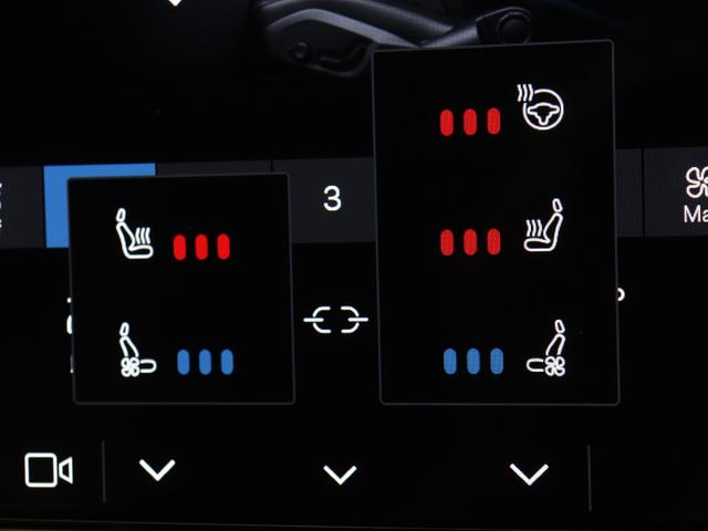 V60 ウルトラ B4 B&Wプレミアムサウンド Google搭載 ドラレコ 48V 白革 クリスタルシフトノブ 前後シートヒーター ステアリングヒーター リラクゼーション機能 ベンチレーション機能 パワーテールゲート(16枚目)