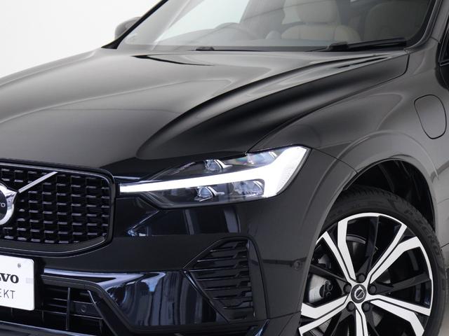 XC60 リチャージアルティメトT6AWDプラグインハイブリド PHEV サンルーフ B&W エアサス Google搭載 ドラレコ 21インチダイヤモンドカットAW リニアライムウッドパネル クリスタルシフトノブ リラクゼーション機能 ワイヤレススマホチャージ(26枚目)