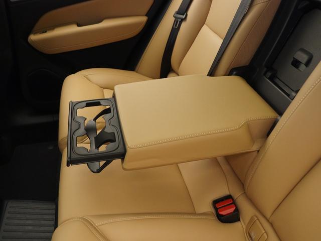 XC60 リチャージアルティメトT6AWDプラグインハイブリド PHEV サンルーフ B&W エアサス Google搭載 ドラレコ 21インチダイヤモンドカットAW リニアライムウッドパネル クリスタルシフトノブ リラクゼーション機能 ワイヤレススマホチャージ(42枚目)