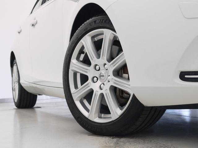 V40 T3 インスクリプション 2019年モデル ドラレコ harman/kardon モダンウッドパネル シートヒーター リアビューカメラ LEDヘッドライト パドルシフト 17インチAW レーンキープ 追従クルーズコントロール(7枚目)