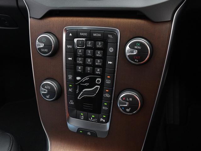 V40 T3 インスクリプション 2019年モデル ドラレコ harman/kardon モダンウッドパネル シートヒーター リアビューカメラ LEDヘッドライト パドルシフト 17インチAW レーンキープ 追従クルーズコントロール(18枚目)