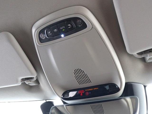 V40 T3 インスクリプション 2019年モデル ドラレコ harman/kardon モダンウッドパネル シートヒーター リアビューカメラ LEDヘッドライト パドルシフト 17インチAW レーンキープ 追従クルーズコントロール(42枚目)