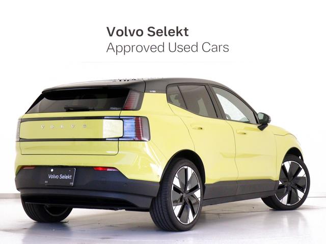 EX30 ウルトラシングルモーター エクステンデッドレンジ 電気自動車 パノラマガラスルーフ Google搭載 前後純正ドラレコ モスイエロー 20インチダイヤモンドカットAW harman/kardon シートヒーター ステアリングホイールヒーター(7枚目)