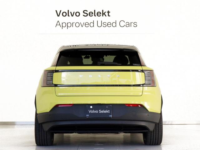 EX30 ウルトラシングルモーター エクステンデッドレンジ 電気自動車 パノラマガラスルーフ Google搭載 前後純正ドラレコ モスイエロー 20インチダイヤモンドカットAW harman/kardon シートヒーター ステアリングホイールヒーター(11枚目)