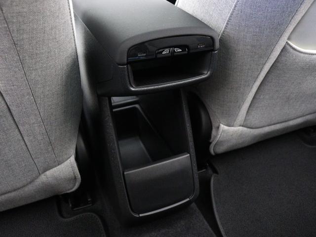 EX30 ウルトラシングルモーター エクステンデッドレンジ 電気自動車 パノラマガラスルーフ Google搭載 前後純正ドラレコ モスイエロー 20インチダイヤモンドカットAW harman/kardon シートヒーター ステアリングホイールヒーター(37枚目)