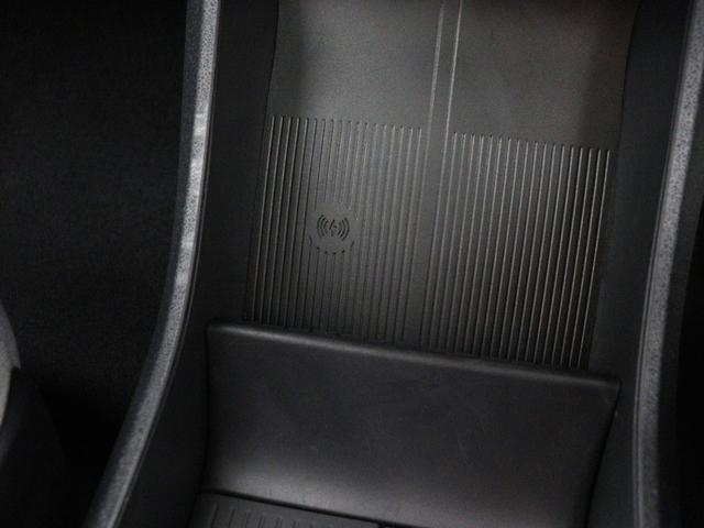 EX30 ウルトラシングルモーター エクステンデッドレンジ 電気自動車 パノラマガラスルーフ Google搭載 前後純正ドラレコ モスイエロー 20インチダイヤモンドカットAW harman/kardon シートヒーター ステアリングホイールヒーター(47枚目)