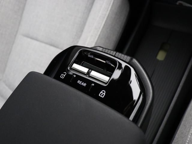 EX30 ウルトラシングルモーター エクステンデッドレンジ 電気自動車 パノラマガラスルーフ Google搭載 前後純正ドラレコ モスイエロー 20インチダイヤモンドカットAW harman/kardon シートヒーター ステアリングホイールヒーター(48枚目)