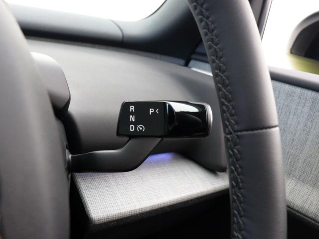 EX30 ウルトラシングルモーター エクステンデッドレンジ 電気自動車 パノラマガラスルーフ Google搭載 前後純正ドラレコ モスイエロー 20インチダイヤモンドカットAW harman/kardon シートヒーター ステアリングホイールヒーター(50枚目)