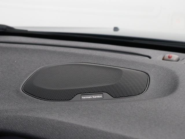 V40 クロスカントリー D4 サマム ディーゼルエンジン 2018年モデル 白革 harman/kardon モダンウッドパネル フロントパワーシート シートヒーター リアビューカメラ LEDヘッドライト パドルシフト PCCキーレス(14枚目)