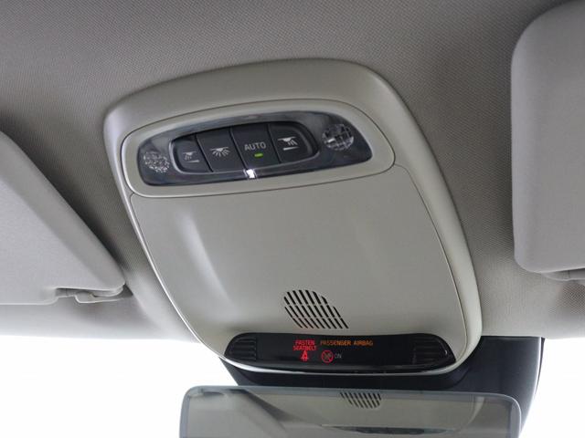 V40 クロスカントリー D4 サマム ディーゼルエンジン 2018年モデル 白革 harman/kardon モダンウッドパネル フロントパワーシート シートヒーター リアビューカメラ LEDヘッドライト パドルシフト PCCキーレス(42枚目)