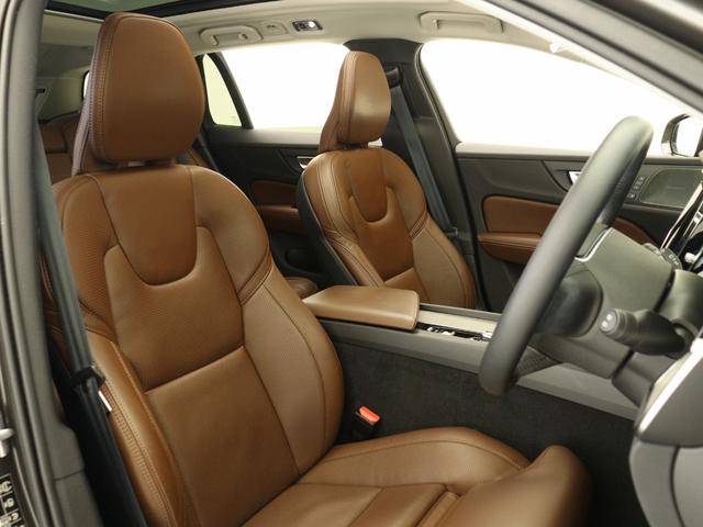 Ｖ６０ クロスカントリー　Ｔ５　ＡＷＤ　プロ　サンルーフ　プラスＰＫＧ　ドラレコ　マルーンブラウン革　前後シートヒーター　ステアリングヒーター　リラクゼーション機能　ベンチレーション機能　１９インチＡＷ　パワーテールゲート　３６０°カメラ（36枚目）