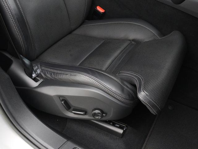 ＸＣ６０ アルティメット　Ｂ５　ＡＷＤ　サンルーフ　２０２３年モデル　Ｇｏｏｇｌｅ搭載　ドラレコ　４８Ｖ　リニアライムウッドパネル　ｈａｒｍａｎ／ｋａｒｄｏｎ　前後シートヒーター　ステアリングホイールヒーター　リラクゼーション機能　１９ＡＷ（35枚目）