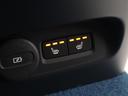 リチャージ　ツイン　電気自動車　パノラマルーフ　ピクセルＬＥＤ　Ｇｏｏｇｌｅ　ドラレコ　ｈａｒｍａｎ／ｋａｒｄｏｎ　前後シートヒーター　ステアリングホイールヒーター　ワイヤレススマホチャージ　バックライト付パネル（20枚目）