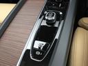 リチャージアルティメトＴ６ＡＷＤプラグインハイブリド　ＰＨＥＶ　電動パノラマサンルーフ　エアサス　Ｇｏｏｇｌｅ搭載　純正３６０°ドラレコ　ランニングボード　茶革　ｈａｒｍａｎ／ｋａｒｄｏｎ　リニアライムウッドパネル　クリスタルシフトノブ　２１インチＡＷ（50枚目）
