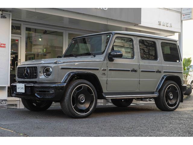 Ｇクラス Ｇ６３　ｍａｎｕｆａｋｔｕｒプログラム＋　正規ディーラー車　ＡＭＧ世田谷スペシャルオーダー　２２インチマイバッハデザインアルミ（純正アルミ有り）　ホワイトエクスクルーシブナッパレザーシート　カーボンインテリア（7枚目）
