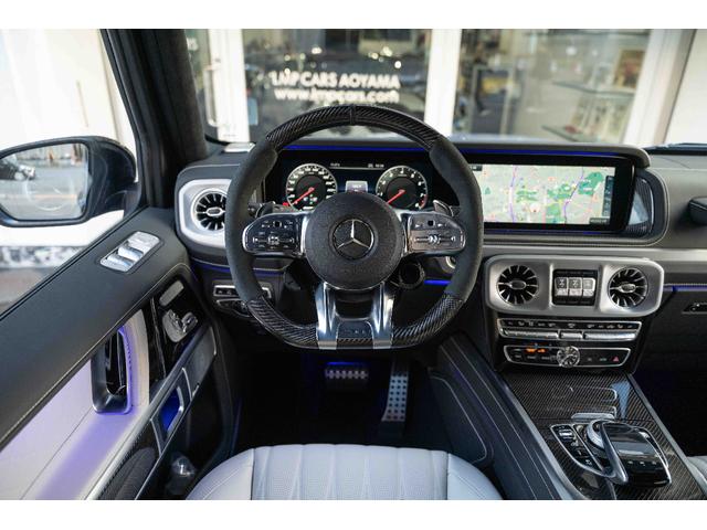 Ｇクラス Ｇ６３　ｍａｎｕｆａｋｔｕｒプログラム＋　正規ディーラー車　ＡＭＧ世田谷スペシャルオーダー　２２インチマイバッハデザインアルミ（純正アルミ有り）　ホワイトエクスクルーシブナッパレザーシート　カーボンインテリア（16枚目）