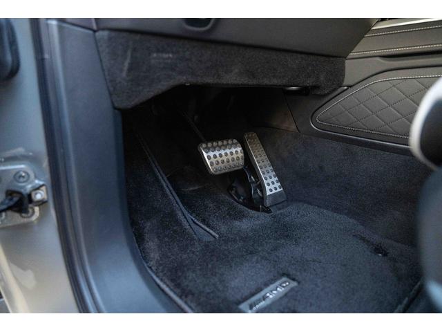 Ｇクラス Ｇ６３　ｍａｎｕｆａｋｔｕｒプログラム＋　正規ディーラー車　ＡＭＧ世田谷スペシャルオーダー　２２インチマイバッハデザインアルミ（純正アルミ有り）　ホワイトエクスクルーシブナッパレザーシート　カーボンインテリア（34枚目）